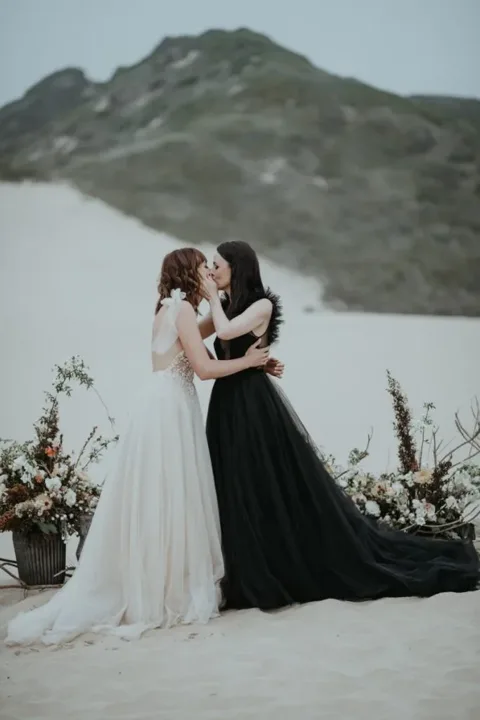 Jess & Lara / Robberg Nature Reserve · Plettenberg Bay — photography by Sharyn Hodges