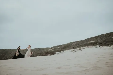 Jess & Lara / Robberg Nature Reserve · Plettenberg Bay — photography by Sharyn Hodges