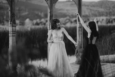 Jess & Lara / Robberg Nature Reserve · Plettenberg Bay — photography by Sharyn Hodges
