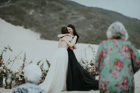 Jess & Lara / Robberg Nature Reserve · Plettenberg Bay — photography by Sharyn Hodges