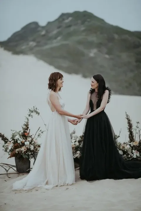 Jess & Lara / Robberg Nature Reserve · Plettenberg Bay — photography by Sharyn Hodges
