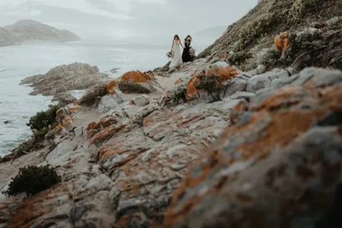 Jess & Lara / Robberg Nature Reserve · Plettenberg Bay — photography by Sharyn Hodges