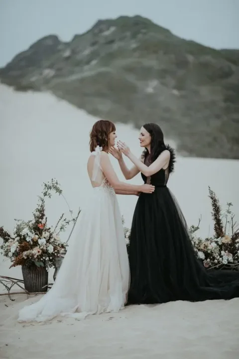 Jess & Lara / Robberg Nature Reserve · Plettenberg Bay — photography by Sharyn Hodges